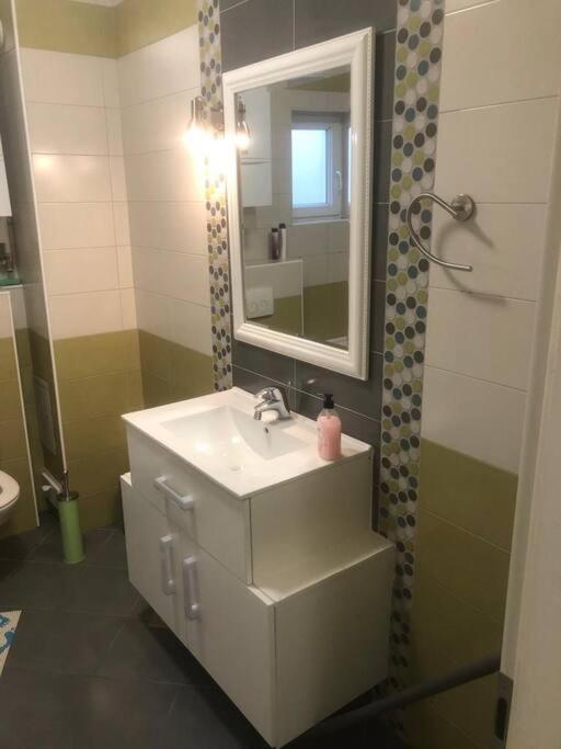 Arena-velesajam Vito Apartment Zagreb